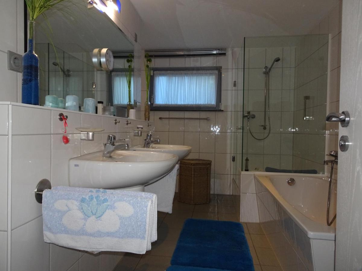 Traumferienwohnung Zwischen Koeln Und Duesseldorf Leichlingen Bagian luar foto